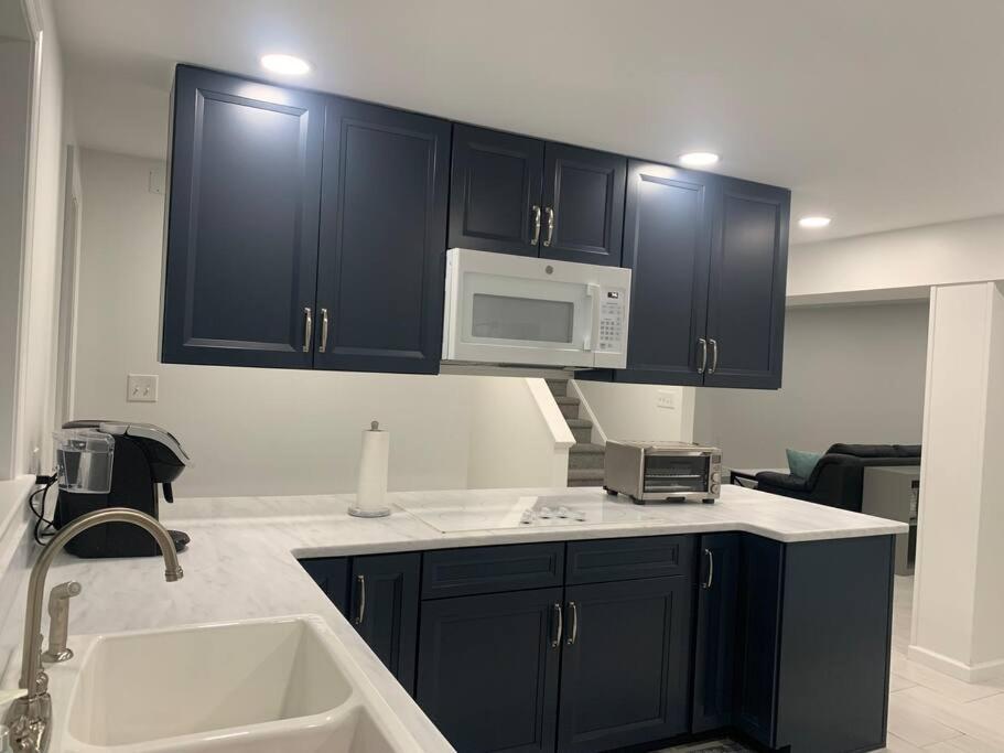 2 Bedroom Apartment- Close To Hershey Park, Hollywood Casino And Downtown Harrisburg Bagian luar foto
