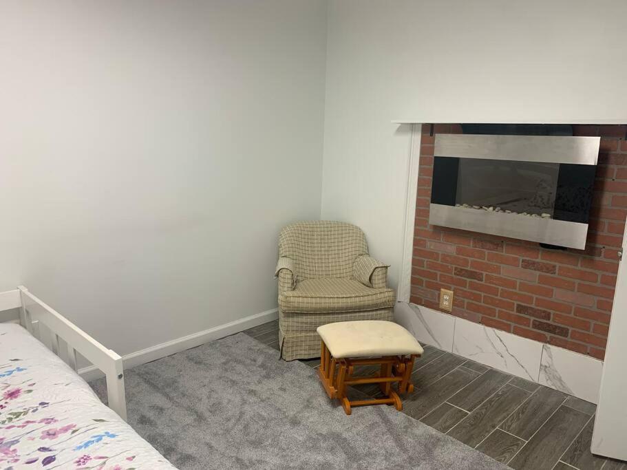 2 Bedroom Apartment- Close To Hershey Park, Hollywood Casino And Downtown Harrisburg Bagian luar foto